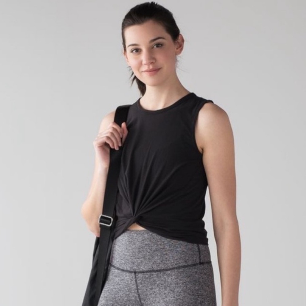 Lululemon Crescent Tank NWT